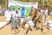 Burkina Faso : L’état investit plus de 5 milliards de F CFA en kits d’élevage pour soutenir les personnes touchées par la crise sécuritaire