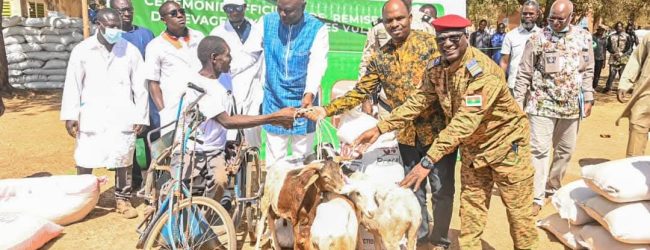 Burkina Faso : L’état investit plus de 5 milliards de F CFA en kits d’élevage pour soutenir les personnes touchées par la crise sécuritaire